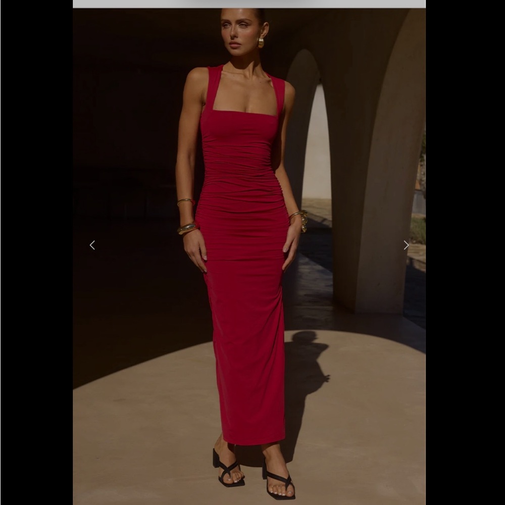 Runaway Red Sheath Midi Dress Square Neck Sleeveless